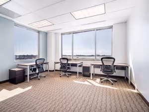25 Person Private Office