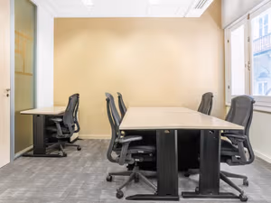 50 Person Private Office