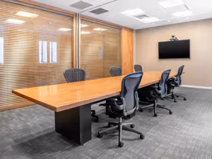 10 Person Private Office