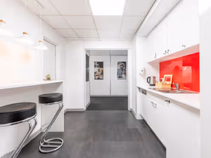 3 Person Private Office