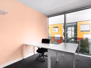 4 Person Private Office