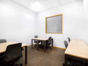7 Person Private Office