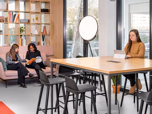 1 Person Private Office