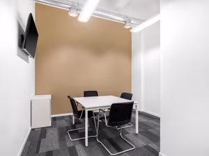 5 Person Private Office