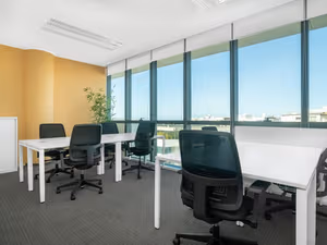 10 Person Private Office