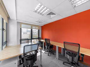 3 Person Private Office