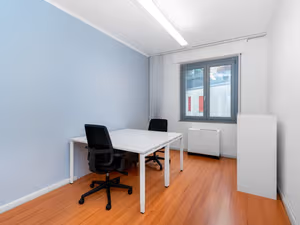 1 Person Virtual Office