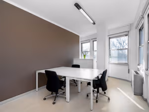 50 Person Private Office