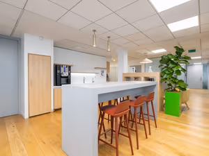 7 Person Private Office