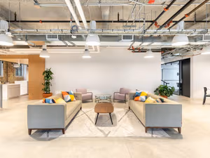 25 Person Private Office