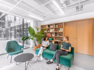 1 Person Private Office