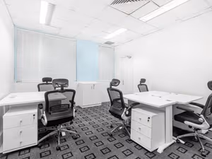 3 Person Private Office