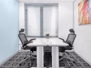 30 Person Private Office