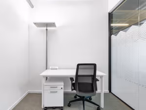 1 Person Private Office
