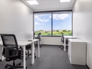 1 Person Private Office