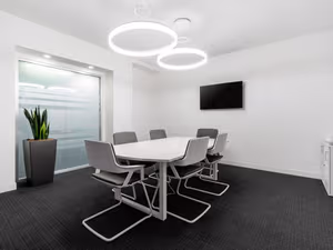 10 Person Private Office