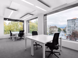 15 Person Private Office