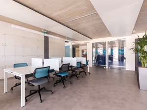 50 Person Private Office