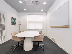 4 Person Private Office