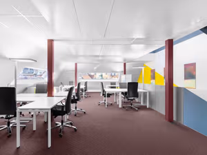 40 Person Private Office