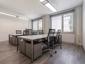 5 Person Private Office