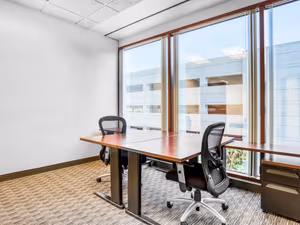 7 Person Private Office