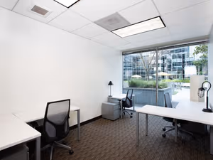 5 Person Private Office