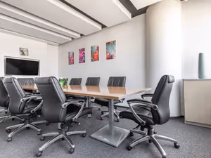 1 Person Private Office