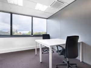 4 Person Private Office