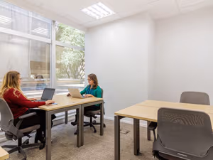 4 Person Private Office