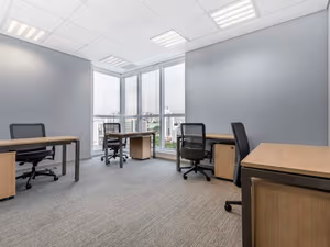 5 Person Private Office