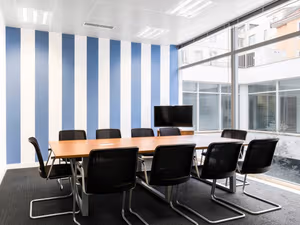 10 Person Private Office