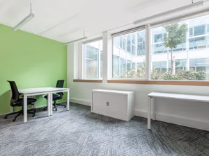 1 Person Private Office