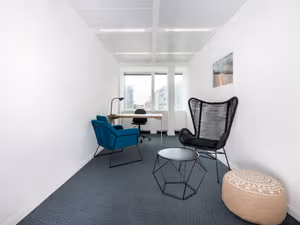 1 Person Private Office