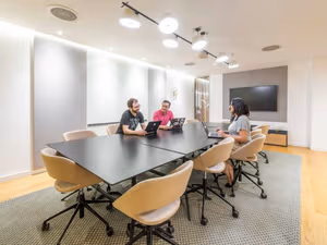 7 Person Private Office