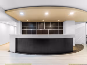 4 Person Private Office