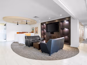 7 Person Private Office