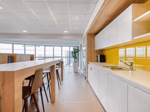 4 Person Private Office