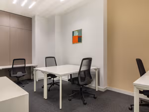 1 Person Private Office