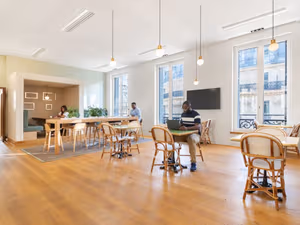 4 Person Private Office