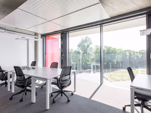 15 Person Private Office