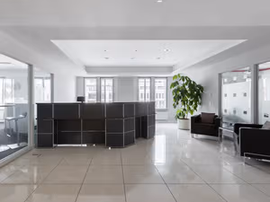 4 Person Private Office