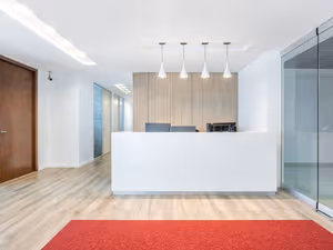4 Person Private Office