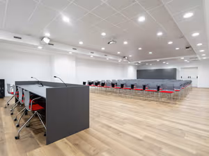 4 Person Private Office