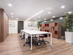 1 Person Coworking Desk