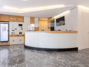 30 Person Private Office