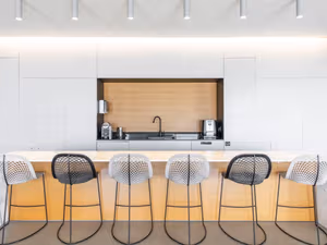40 Person Private Office