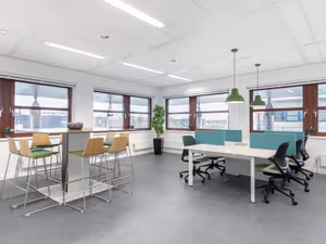 30 Person Private Office