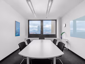 30 Person Private Office