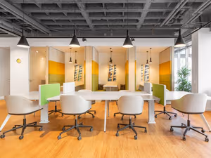 4 Person Private Office